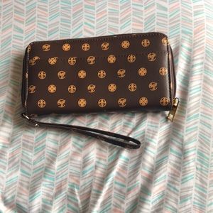 Paris Blues Printed Clutch